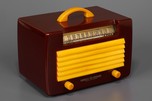 General Electric L-572 Catalin Radio in Plum + Butterscotch